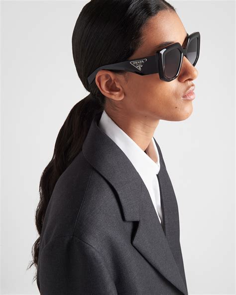 prada gözlük 2021|Prada Sunglasses for Women .